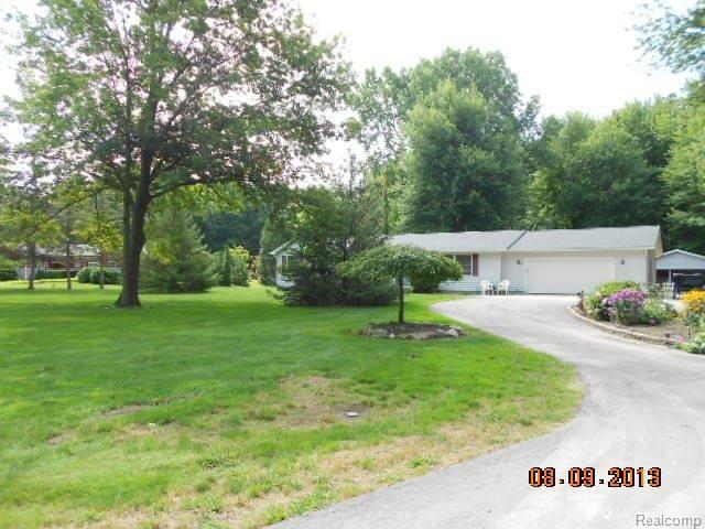 35505 Ash Road New Boston, MI 48164 - Photo 31 of 35 DSCN1651.jpg
