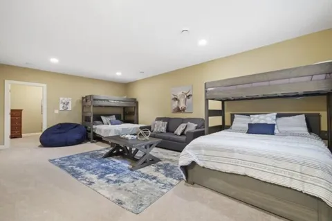 $1,445,000 | 224 East Lloyd Street, Milwaukee, WI 53212