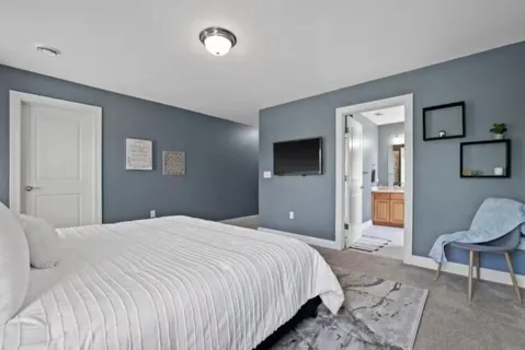 $1,445,000 | 224 East Lloyd Street, Milwaukee, WI 53212