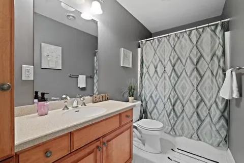 $1,445,000 | 224 East Lloyd Street, Milwaukee, WI 53212