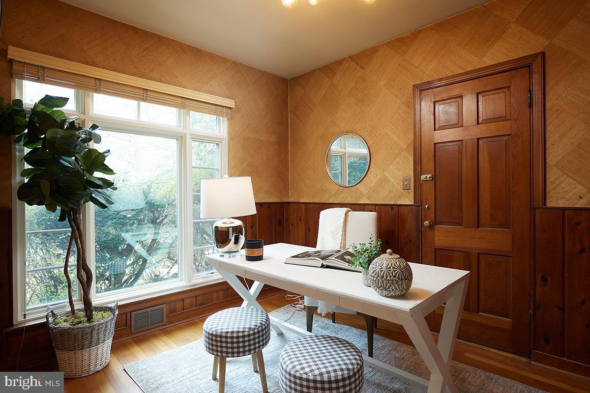 4617 36th Street Northwest Washington, DC 20008 - Photo 22 of 57