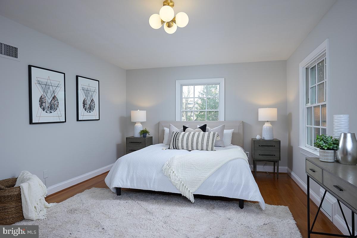 4617 36th Street Northwest Washington, DC 20008 - Photo 26 of 57