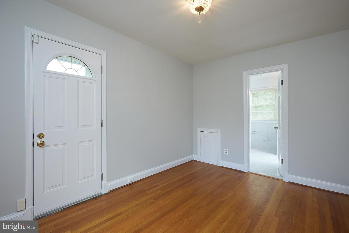 4617 36th Street Northwest Washington, DC 20008 - Photo 37 of 57