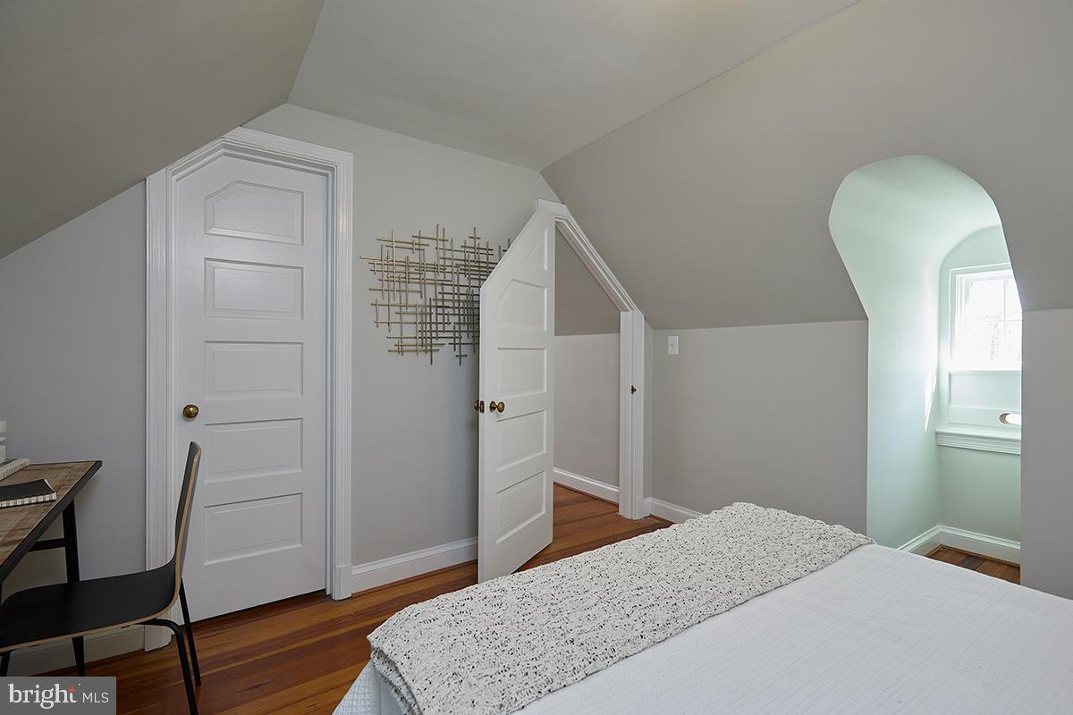 4617 36th Street Northwest Washington, DC 20008 - Photo 40 of 57