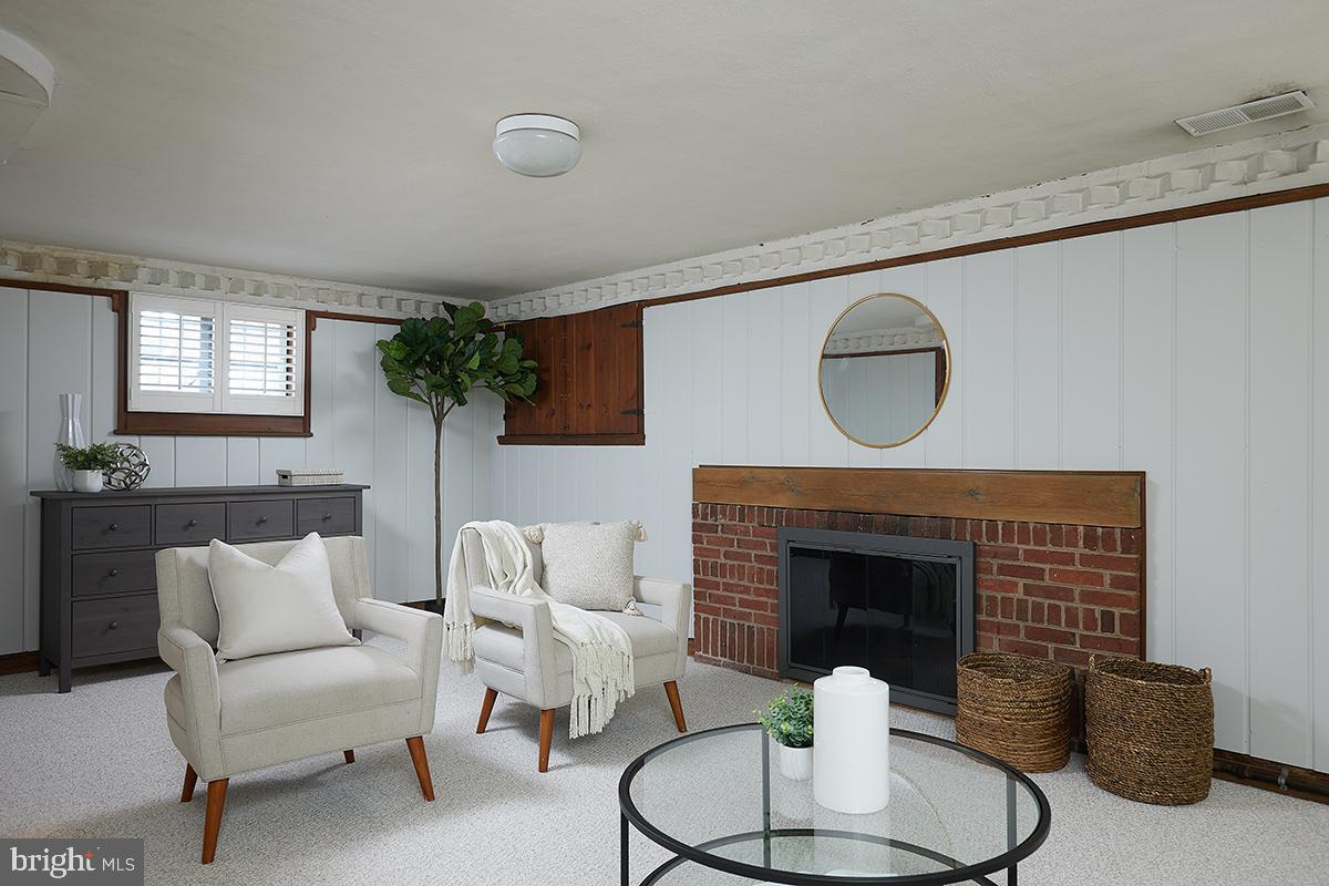 4617 36th Street Northwest Washington, DC 20008 - Photo 43 of 57