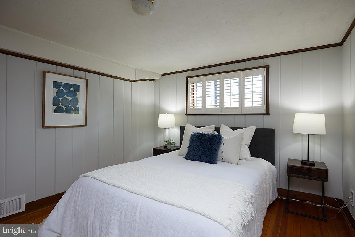 4617 36th Street Northwest Washington, DC 20008 - Photo 46 of 57