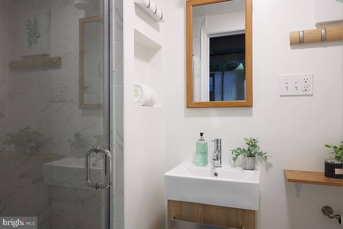 4617 36th Street Northwest Washington, DC 20008 - Photo 48 of 57