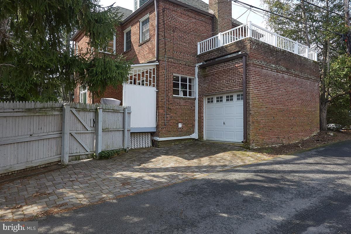 4617 36th Street Northwest Washington, DC 20008 - Photo 54 of 57