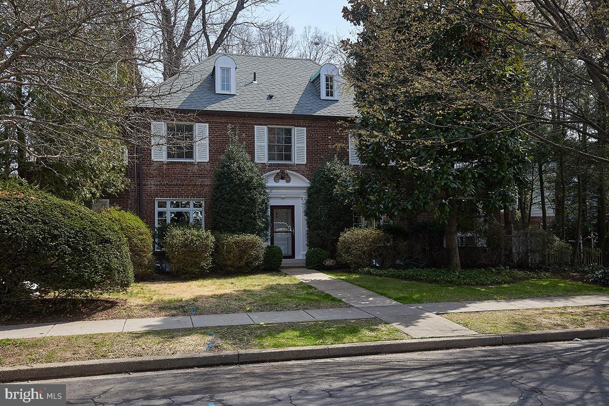 4617 36th Street Northwest Washington, DC 20008 - Photo 55 of 57