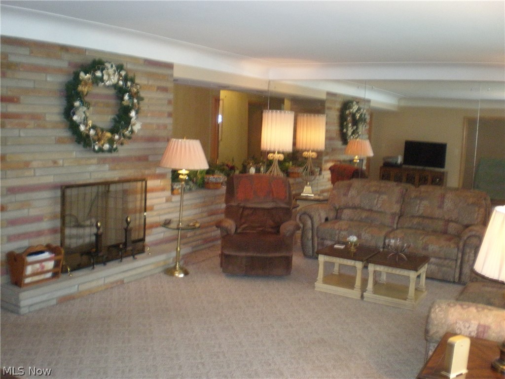 8128 Dalepoint Road Independence, OH 44131 - Photo 4 of 8 Gallery Image 4