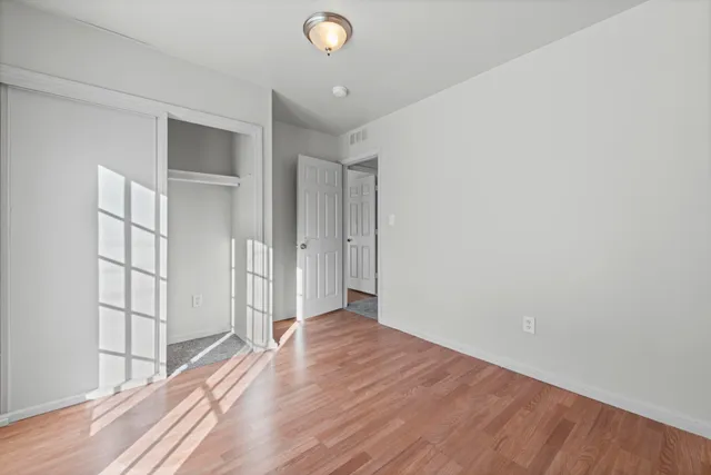 $135,000 | 6512 Syracuse Street, Taylor, MI 48180