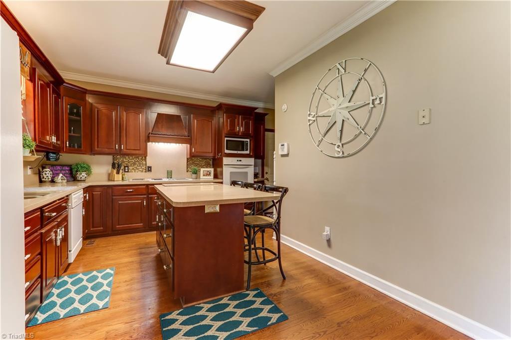 2812 Norwell Court Oak Ridge, NC 27310 - Photo 11 of 29