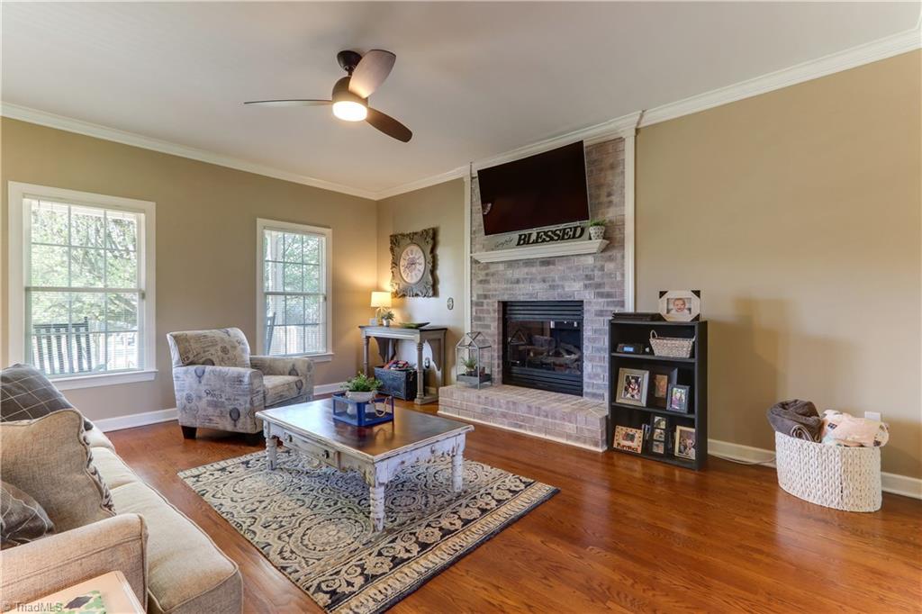 2812 Norwell Court Oak Ridge, NC 27310 - Photo 7 of 29