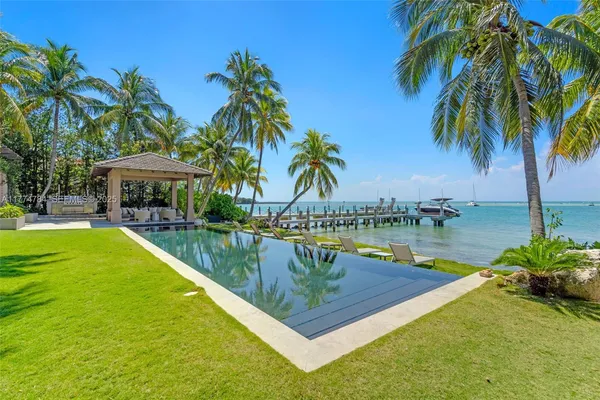 $150,000 | 9 Harbor Point, Key Biscayne, FL 33149