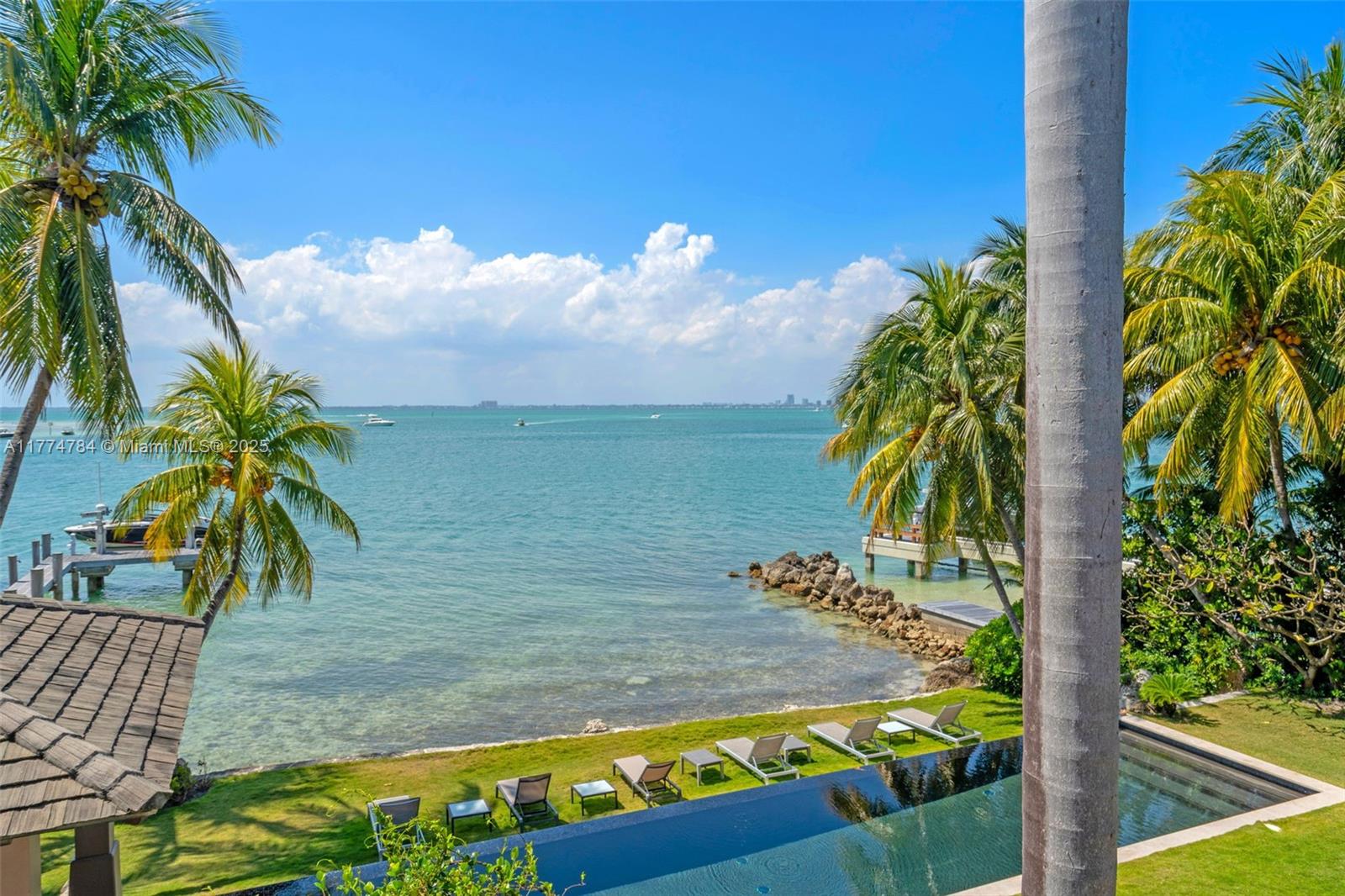 9 Harbor Point Key Biscayne, FL 33149 - Photo 31 of 88