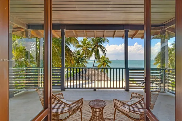 $150,000 | 9 Harbor Point, Key Biscayne, FL 33149