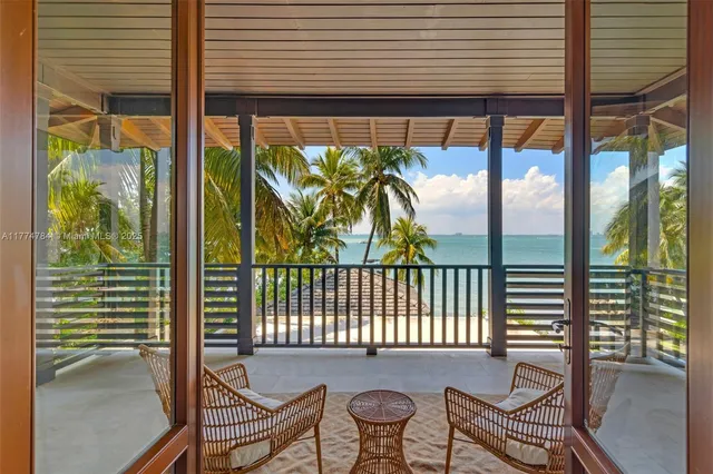 $120,000 | 9 Harbor Point, Key Biscayne, FL 33149