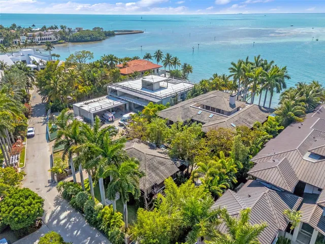 $120,000 | 9 Harbor Point, Key Biscayne, FL 33149