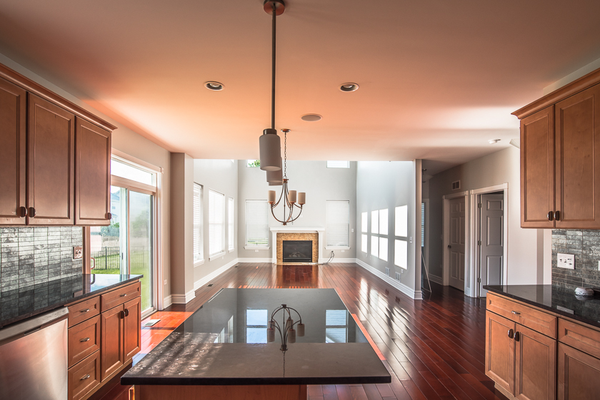 1303 Winding Way Bolingbrook, IL 60490 - Photo 7 of 29