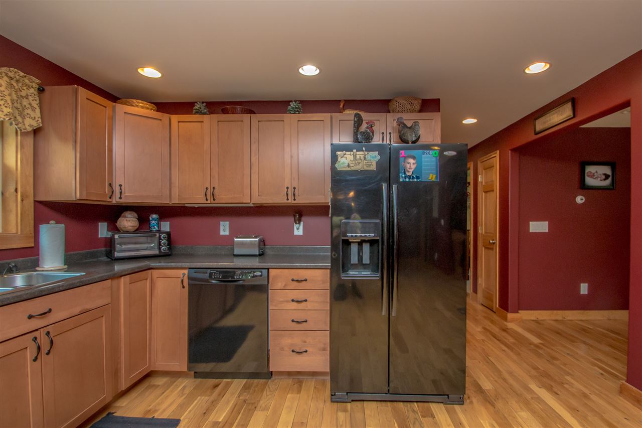 286 Union Road Dalton, NH 03598 - Photo 4 of 40 Gallery Image 4