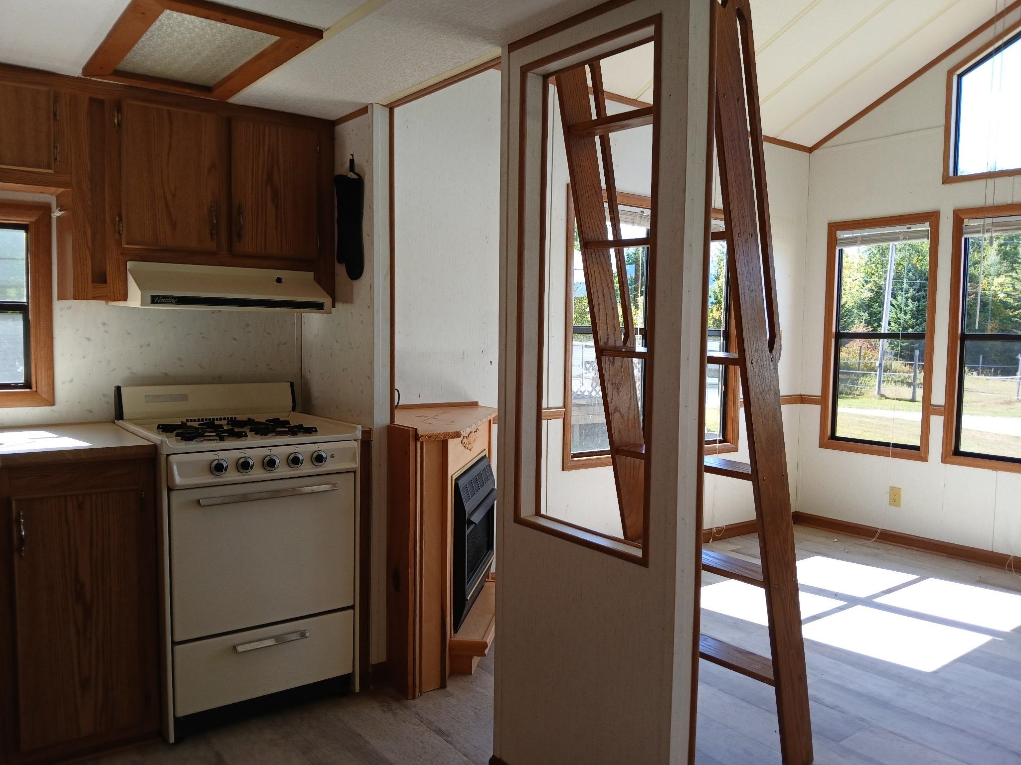 57 Rudy Lane, Unit 24 Clarksville, NH 03592 - Photo 16 of 33