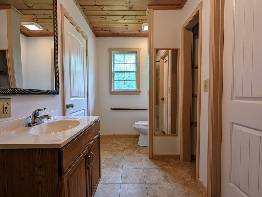 268 Hillside Road Woolwine, VA 24185 - Photo 18 of 44 Gallery Image 18