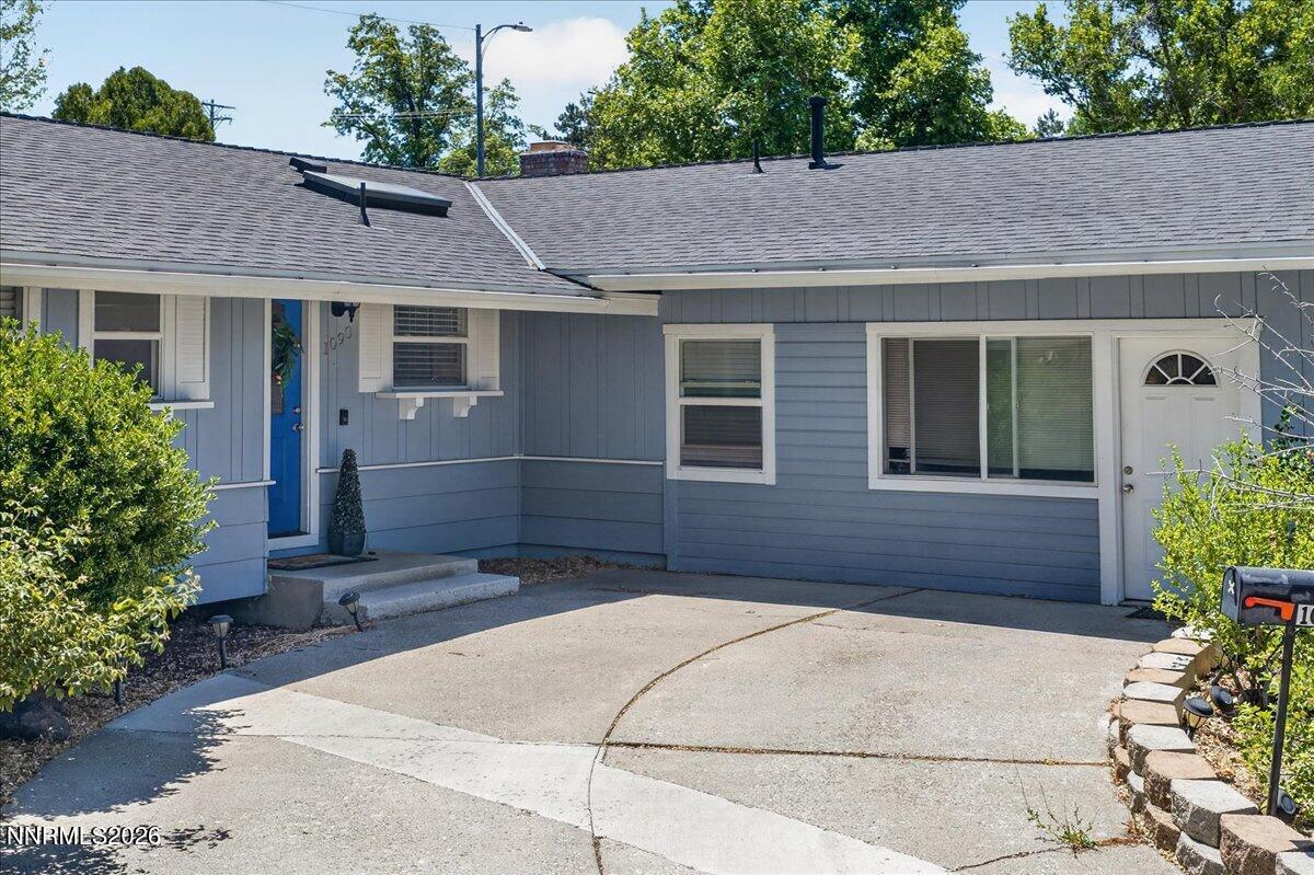 1090 Kings Row Reno, NV 89503 - Photo 5 of 34 05-DJI_20260706132353_0911_D