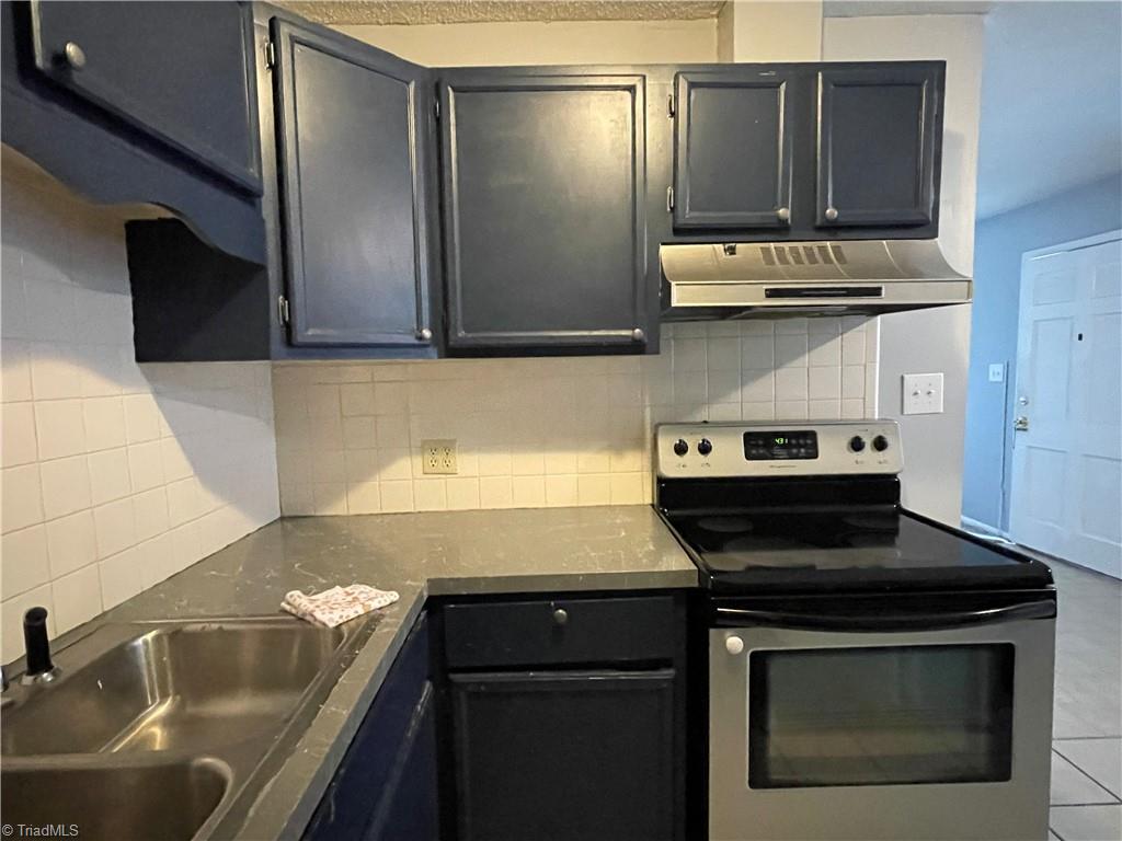 3812 Country Club Road, Unit B Winston-Salem, NC 27104 - Photo 11 of 24