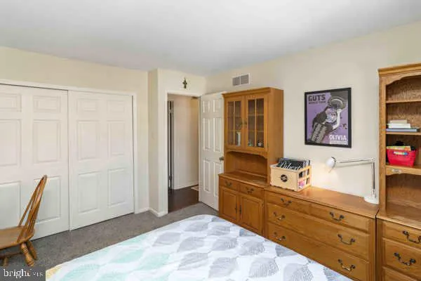 $699,000 | 9 Sweet Gum Lane, Horsham, PA 19044