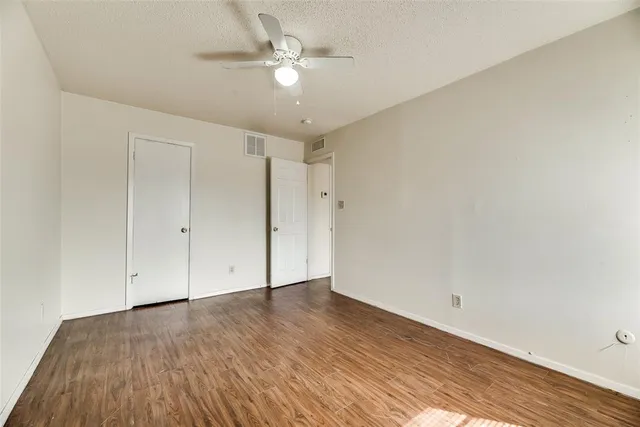$925 | 106 East Cedar Street, Unit 12, Arlington, TX 76011