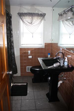 45 Julian Road Warwick, RI 02889 - Photo 6 of 17