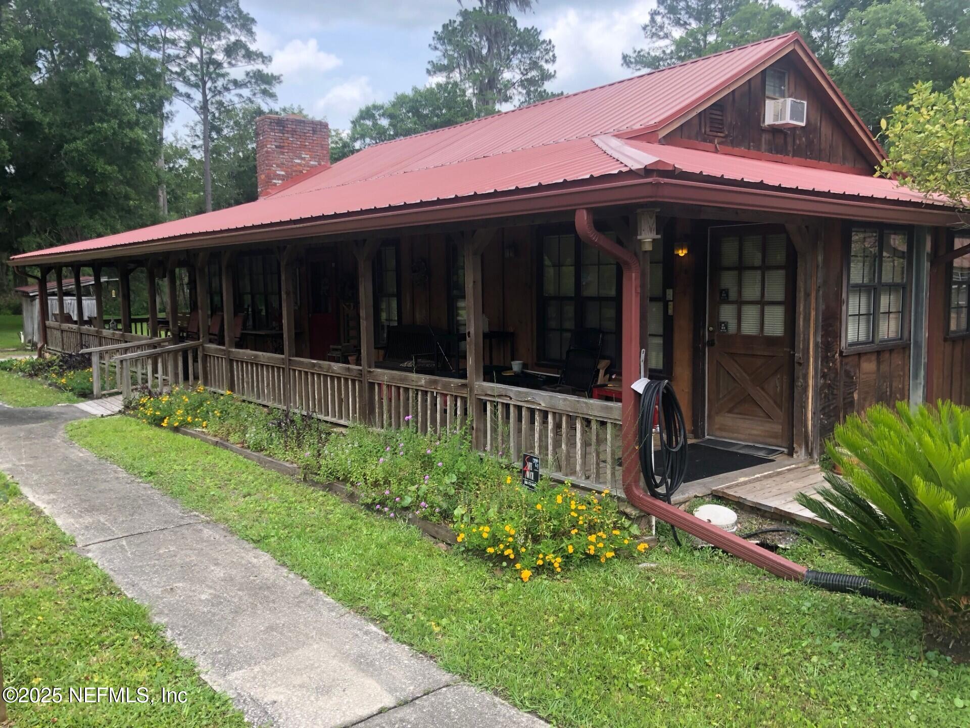 43270 Ratliff Road Callahan, FL 32011 - Photo 4 of 20 Bring your rocking chairs!