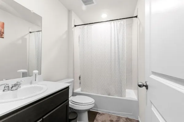$304,898 | 2928 Roper Street, Royse City, TX 75189