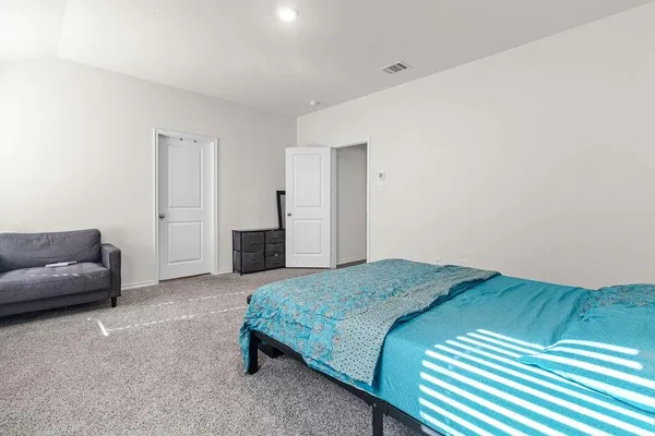 $304,898 | 2928 Roper Street, Royse City, TX 75189