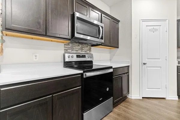 $304,898 | 2928 Roper Street, Royse City, TX 75189