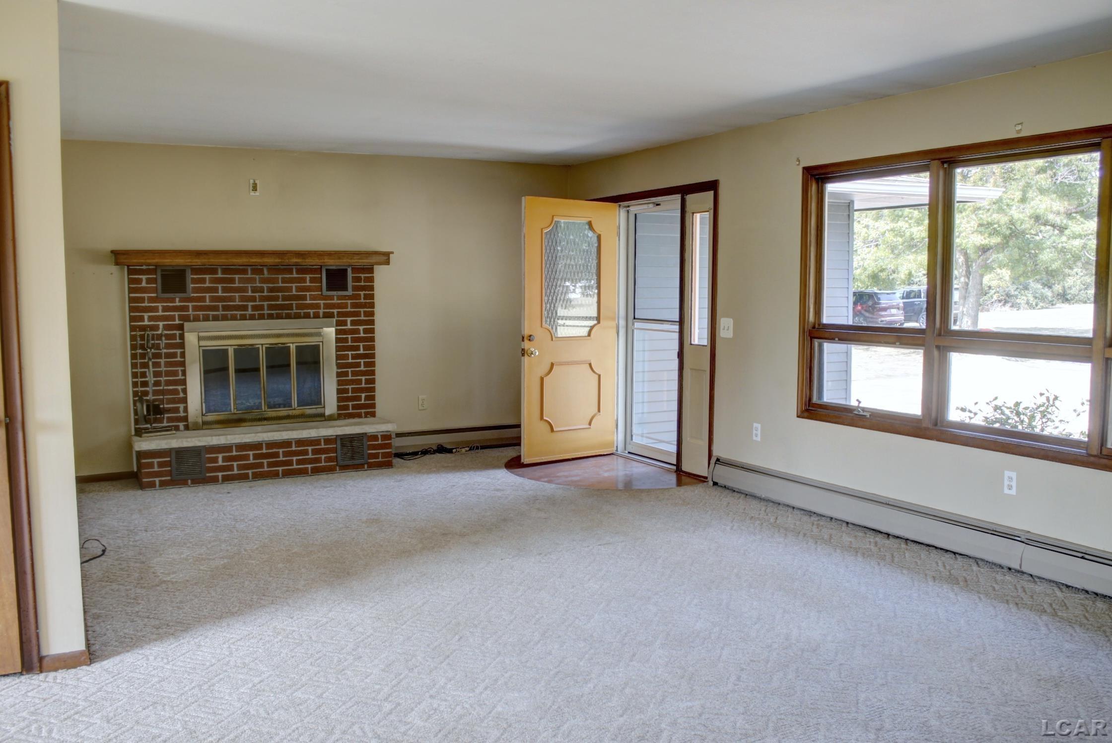2799 East Munger Road Tecumseh, MI 49286 - Photo 2 of 44 50155240-4f7af8d9-fcb4-4791-8dcf-9f0fb3e5cd10.JPG