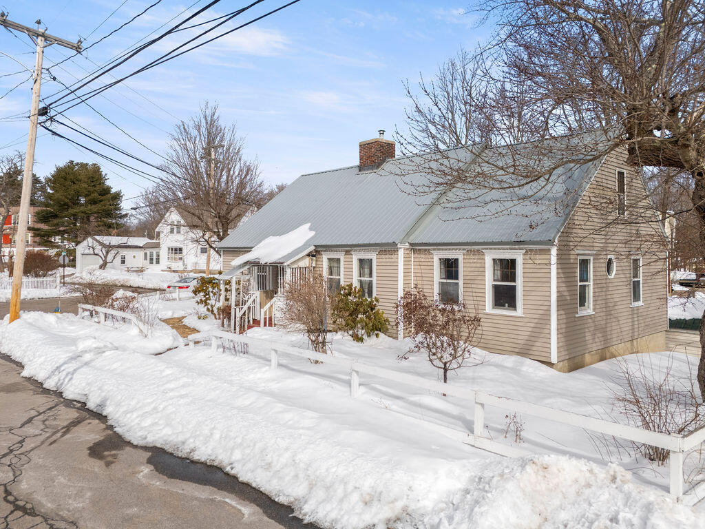 27 Grove Street Springvale, ME 04083 - Photo 3 of 37 DJI_20260113031226_0652_D