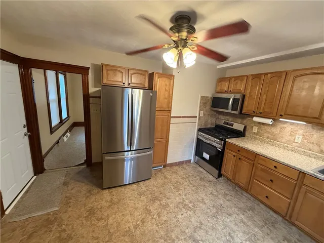 $2,200 | 1 Drolet Avenue, Pawtucket, RI 02861