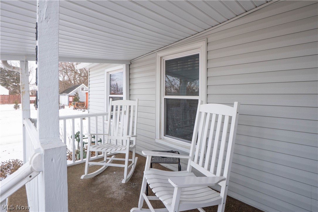 8242-8244 Navarre Road Southwest Massillon, OH 44646 - Photo 3 of 22 Front Porch