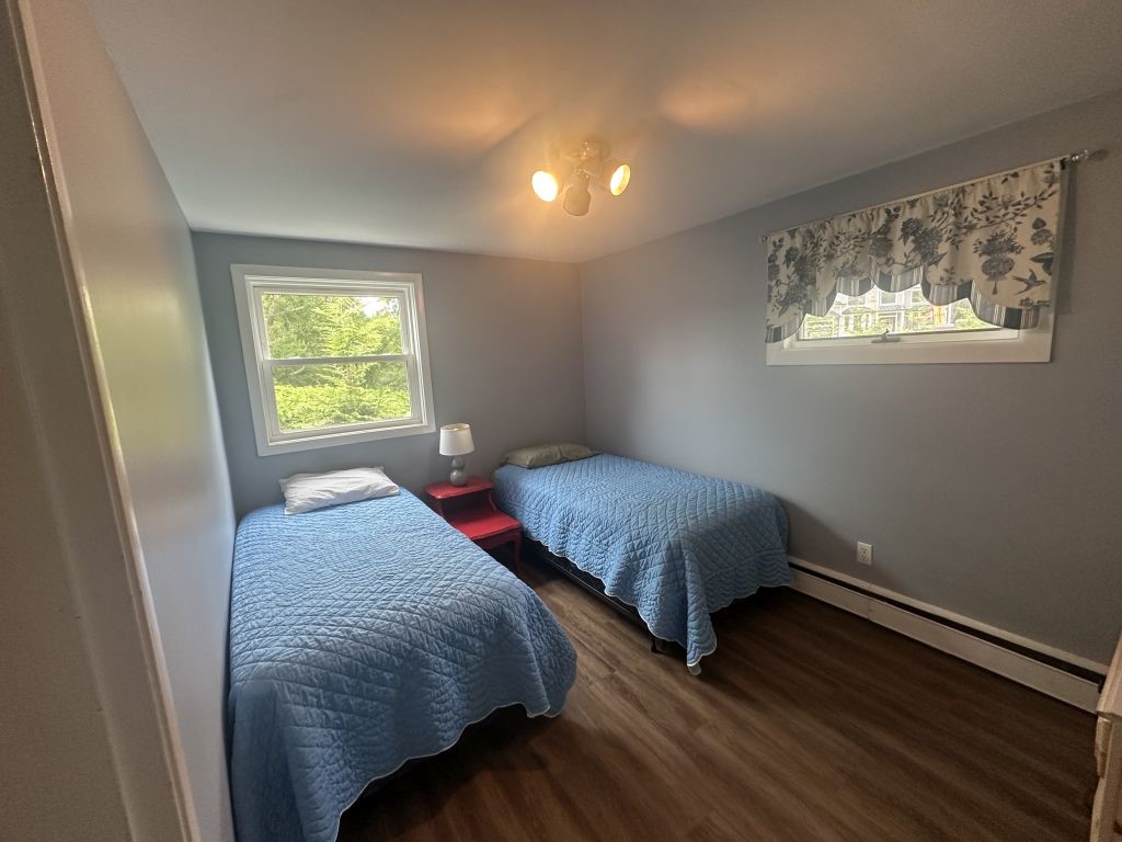 144 South Pier Road Narragansett, RI 02882 - Photo 8 of 12 Gallery Image 8