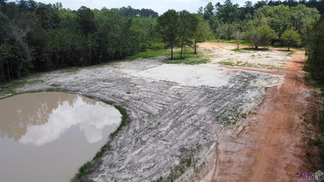 12302 McKee Road Covington, LA 70435 - Photo 3 of 9