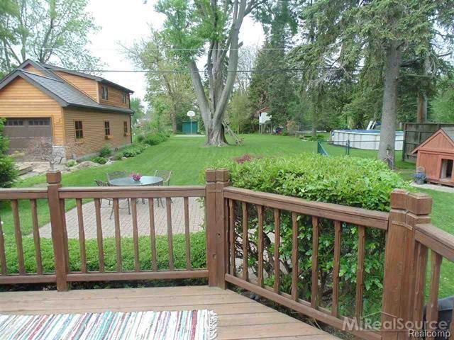 84 Riverside Drive Mount Clemens, MI 48043 - Photo 23 of 30 23.jpg