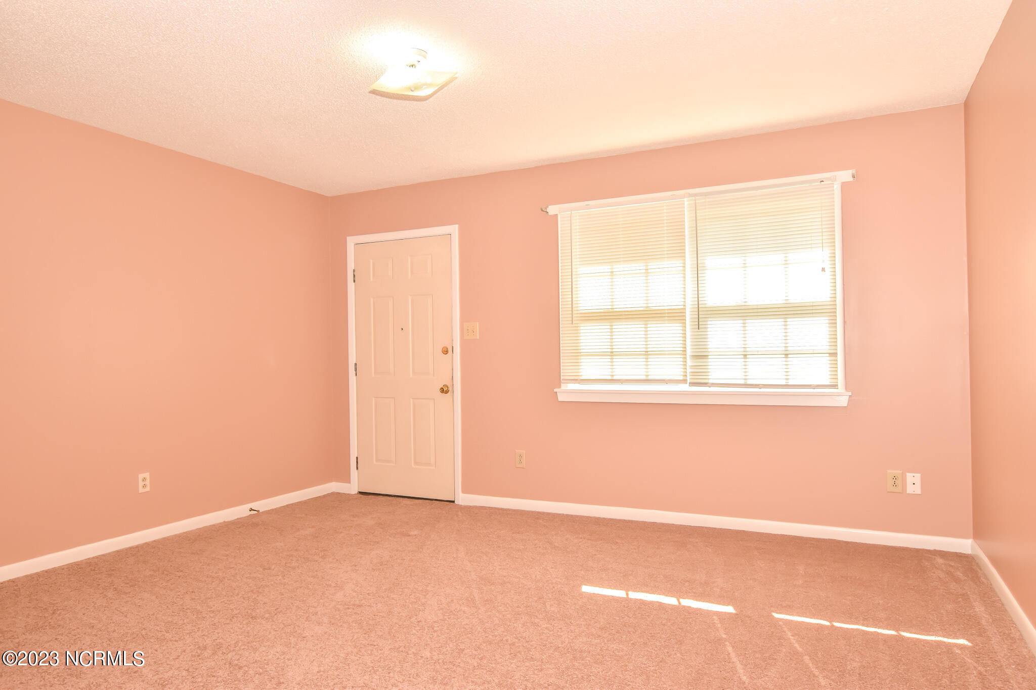 1621 Halltown Road, Unit 5 Jacksonville, NC 28546 - Photo 2 of 8 DSC_0497