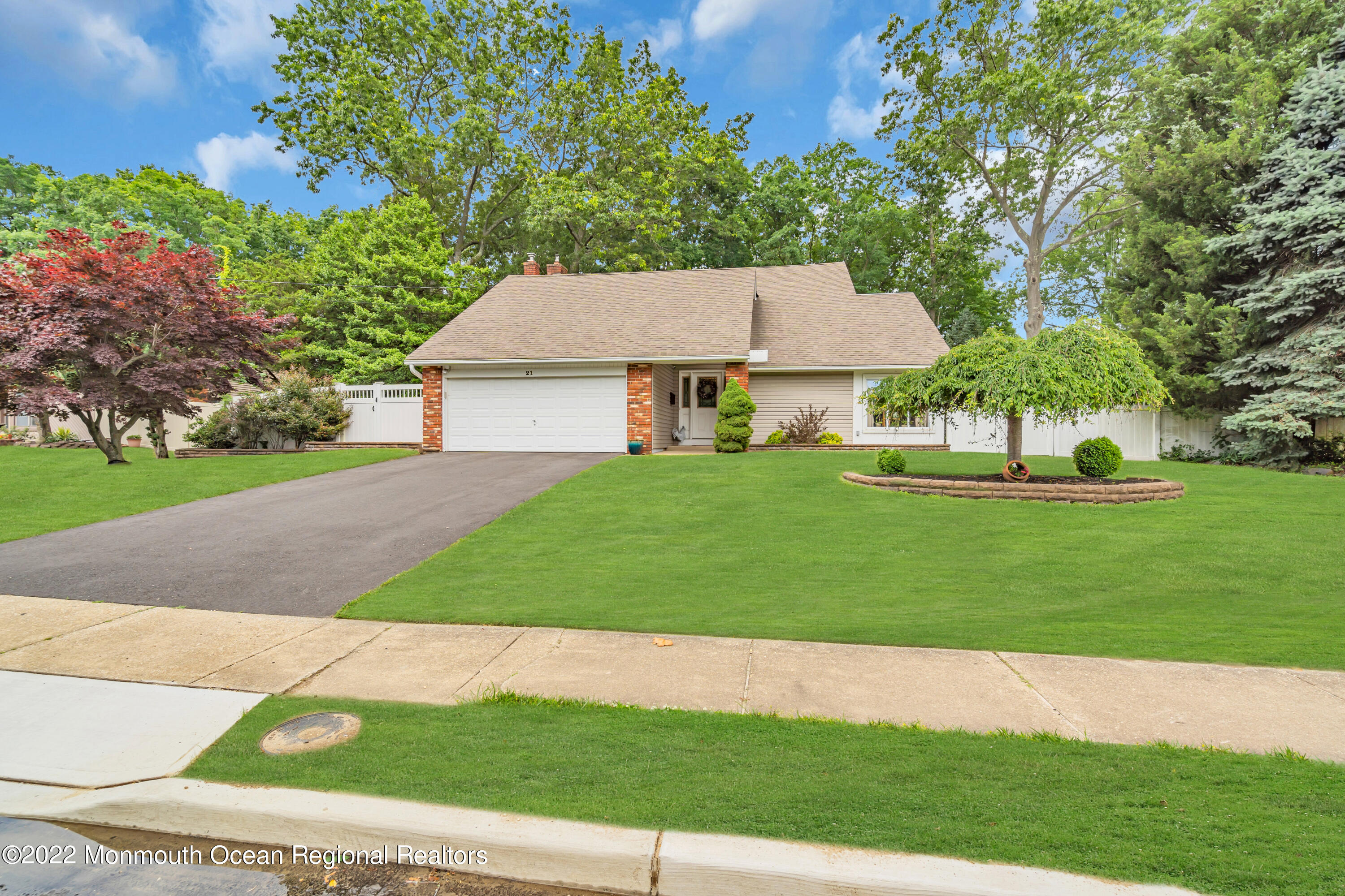 21 High Ridge Road Howell, NJ 07731 - Photo 2 of 64 21 High Ridge