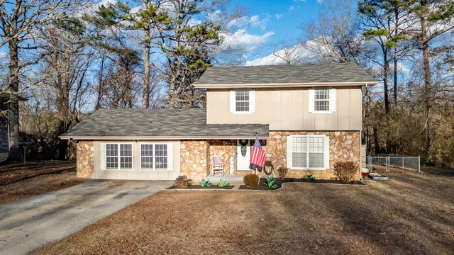 $315,000 | 6831 Knollcrest Drive, Harrison, TN 37341