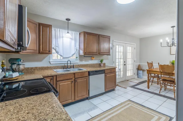 $315,000 | 6831 Knollcrest Drive, Harrison, TN 37341