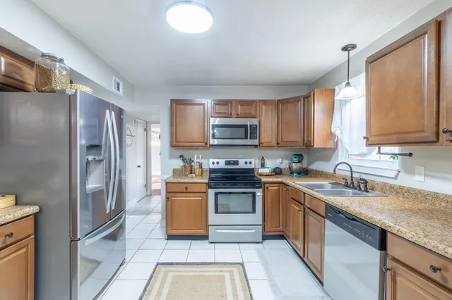 $315,000 | 6831 Knollcrest Drive, Harrison, TN 37341