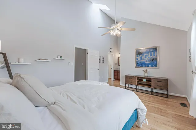 $740,000 | 6050 Heatherwood Drive, Alexandria, VA 22310