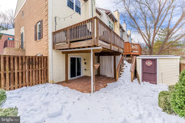 $740,000 | 6050 Heatherwood Drive, Alexandria, VA 22310