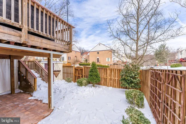 $740,000 | 6050 Heatherwood Drive, Alexandria, VA 22310